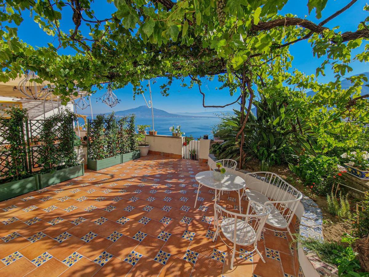 La Torretta Sea View Rooms Віко-Екуенсе Екстер'єр фото