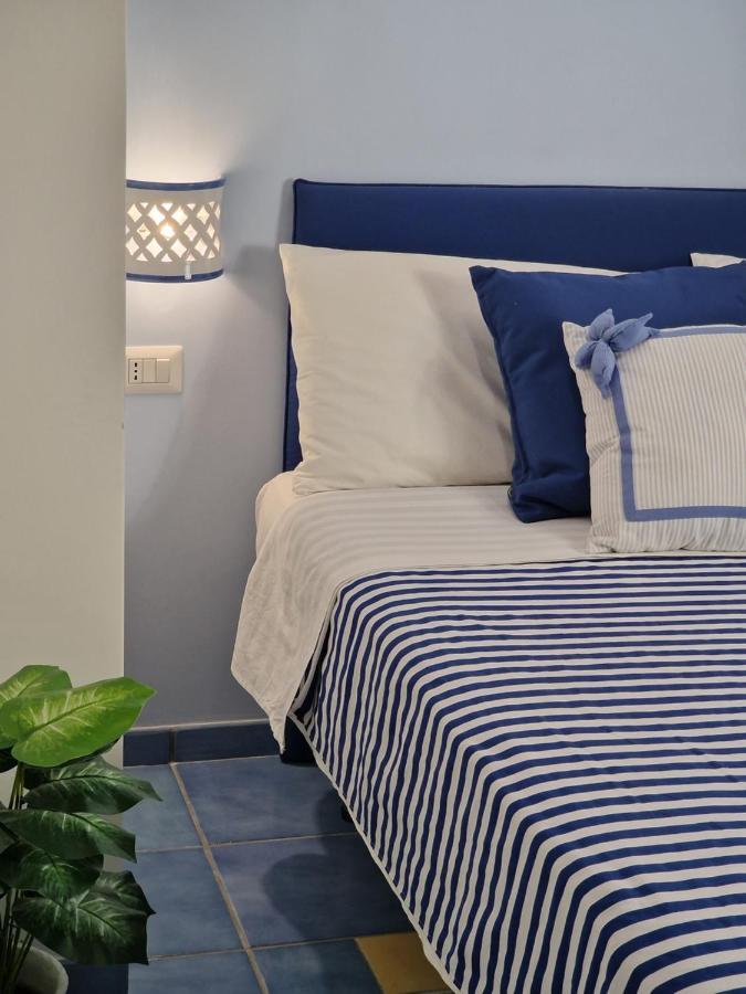 La Torretta Sea View Rooms Віко-Екуенсе Екстер'єр фото