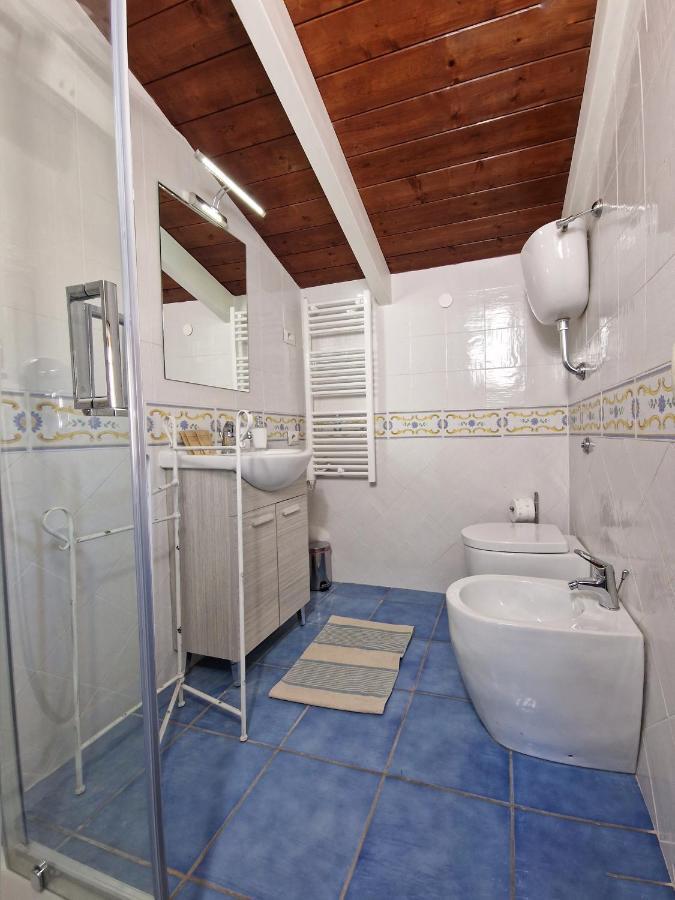 La Torretta Sea View Rooms Віко-Екуенсе Екстер'єр фото